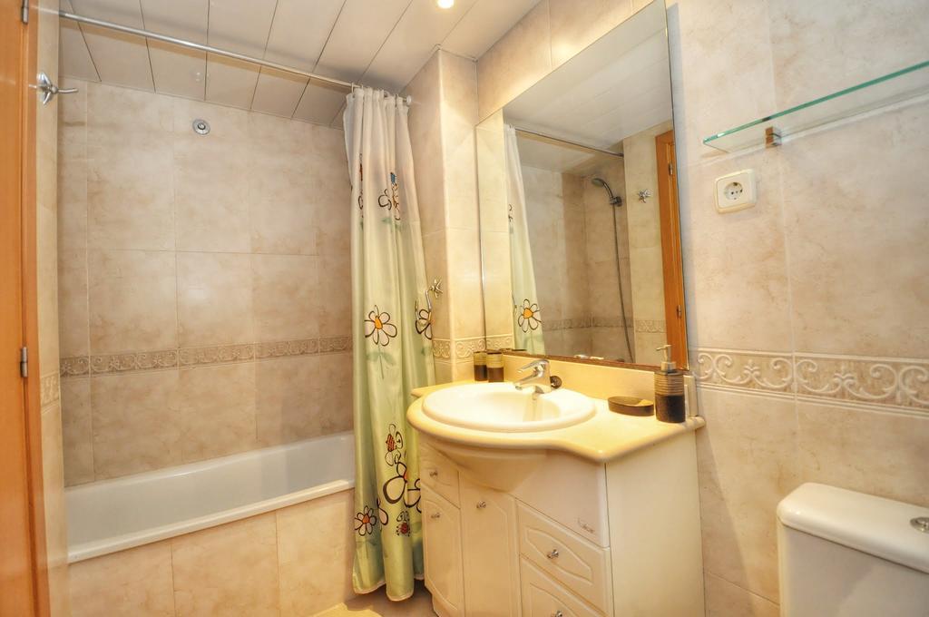 Apartamento Adia โยเรตเดมาร์ ภายนอก รูปภาพ