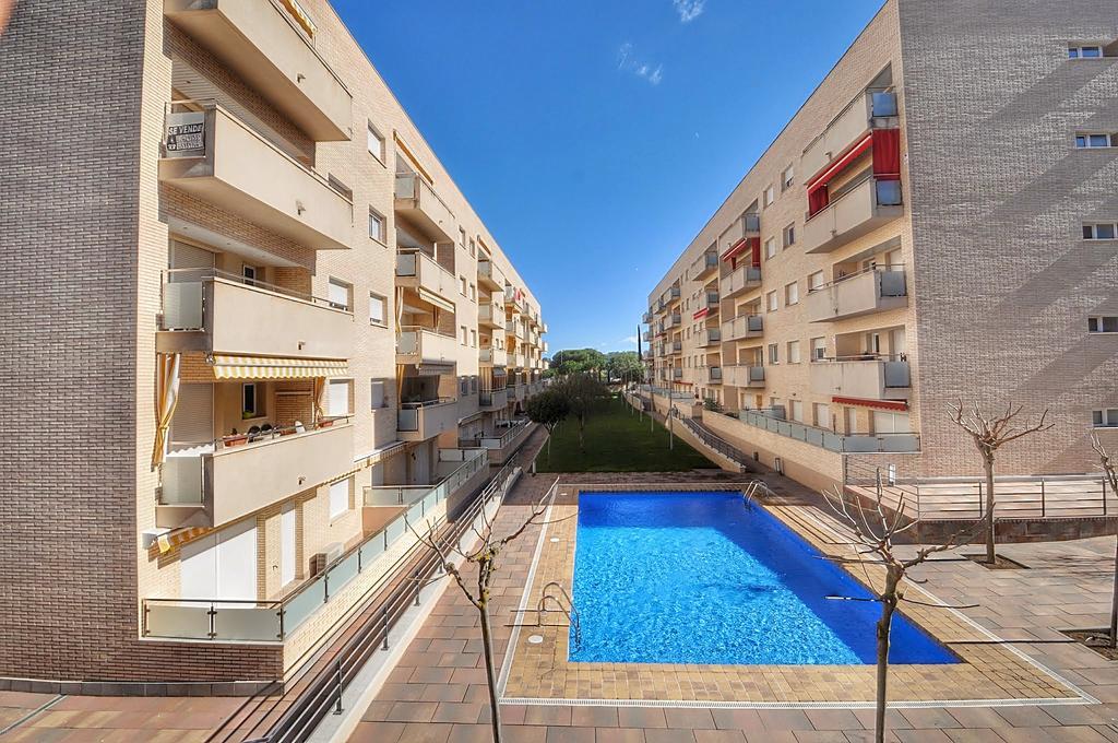 Apartamento Adia โยเรตเดมาร์ ภายนอก รูปภาพ